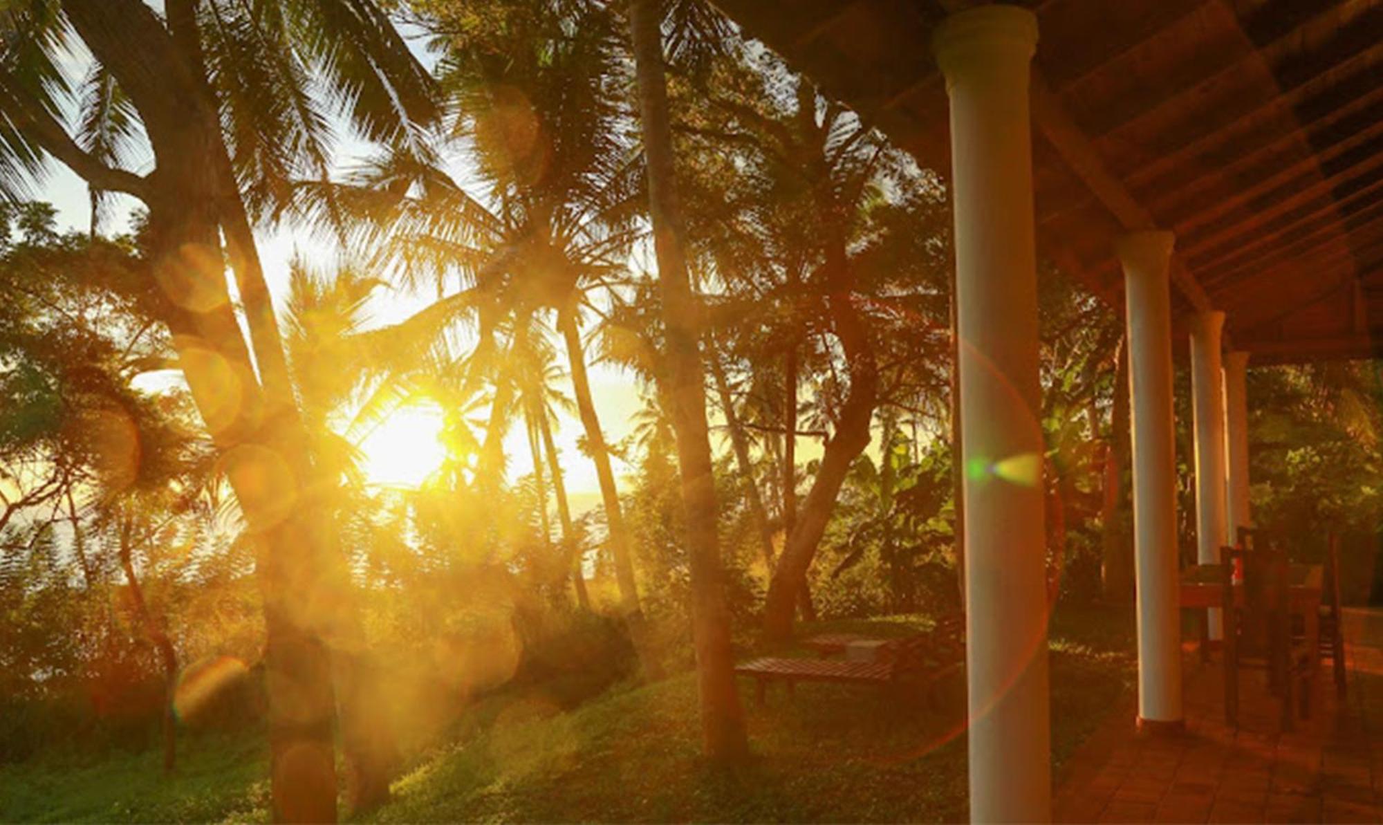 Bluewind Resort Тангалла Экстерьер фото