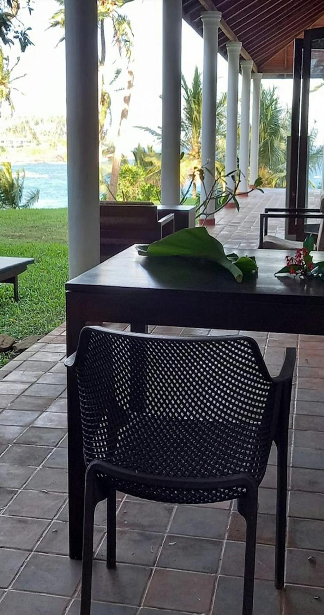 Bluewind Resort Тангалла Экстерьер фото